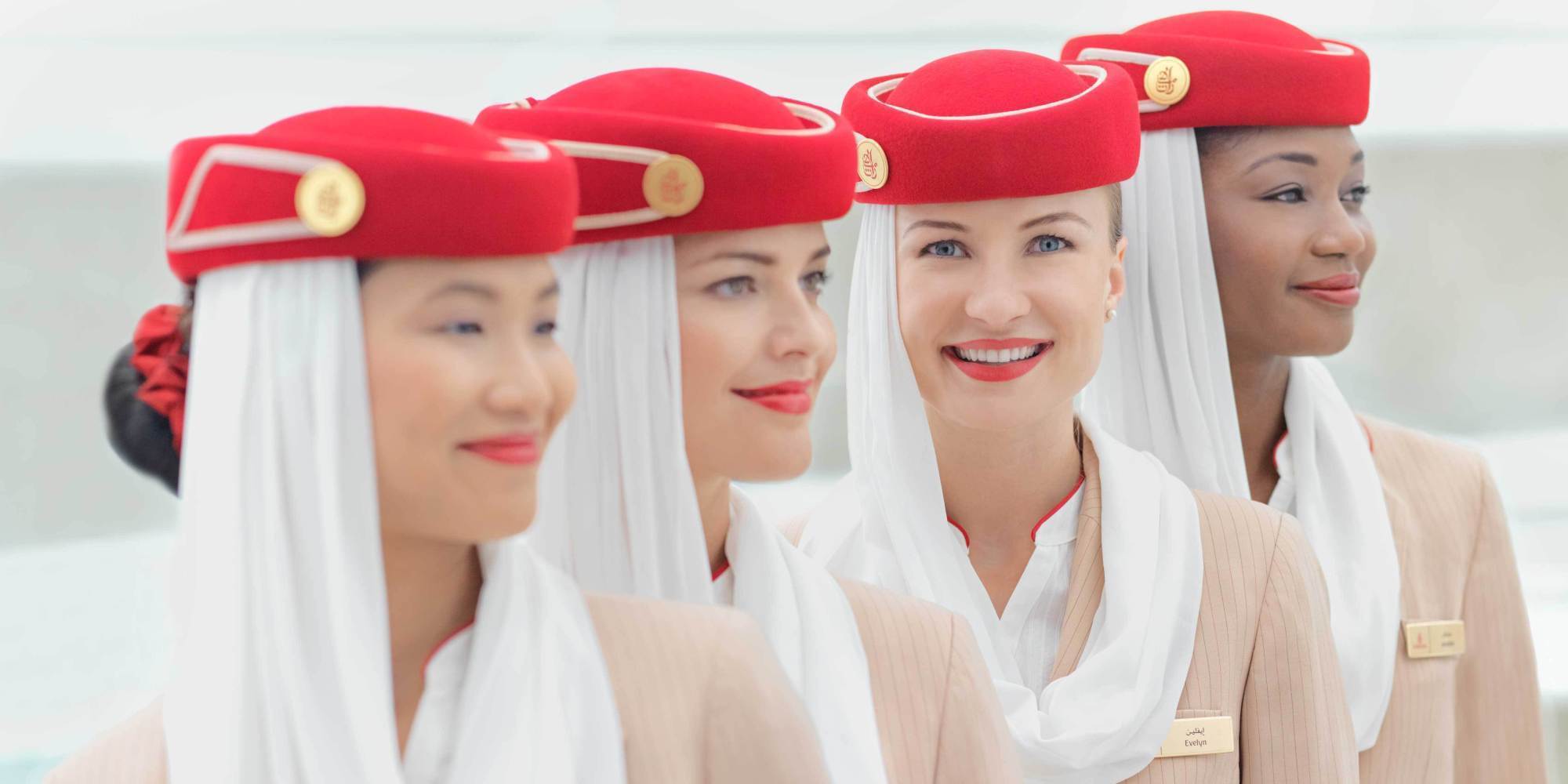 Giải ngố khi muốn trở thành tiếp viên hàng không Emirates Airlines